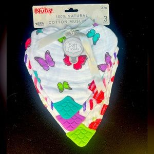 Nuby Baby Bibs- Muslin